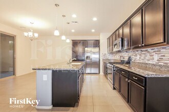 12046 W Hide Trail in Peoria, AZ - Building Photo - Building Photo