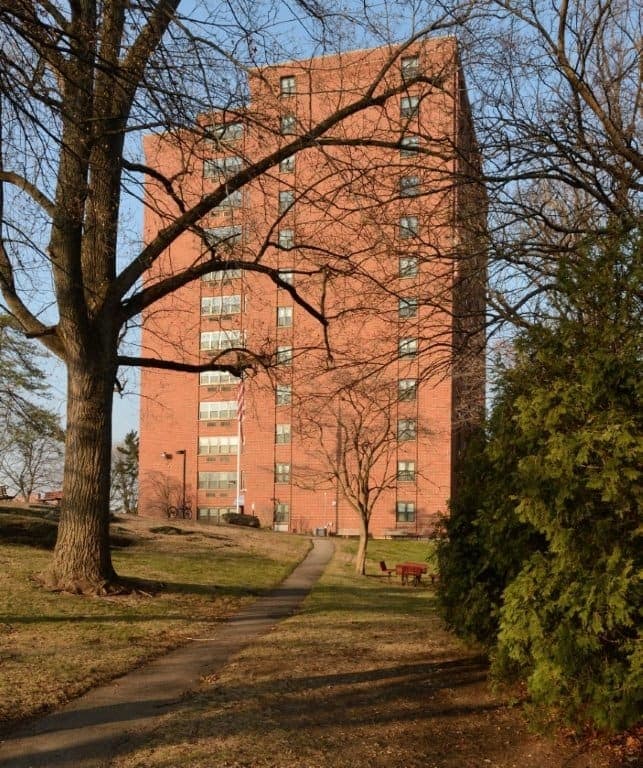 Sycamore Place Apartments in Bridgeport, CT - Building Photo - Building Photo