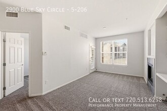 2900 Blue Sky Cir in Erie, CO - Foto de edificio - Building Photo