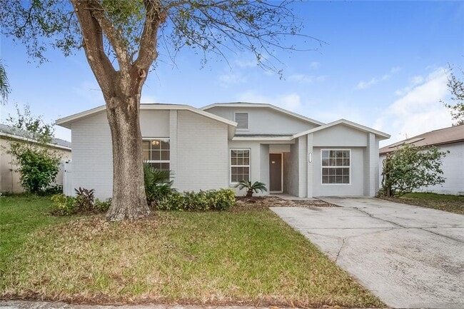 property at 1433 Vinetree Dr