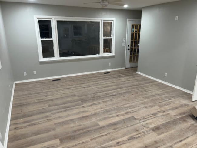 7902 S Cameron Ln in Mapleton, IL - Building Photo - Building Photo