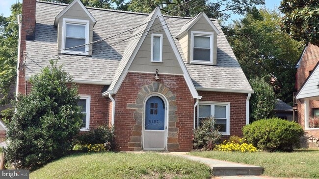 8102 Garland Ave, Unit 1 in Takoma Park, MD - Building Photo - Building Photo