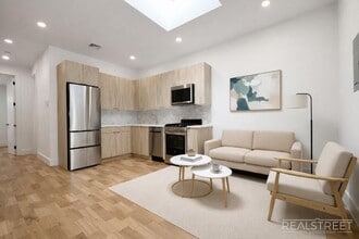4BR/2BA with In-Unit Washer & Dryer in Brooklyn, NY - Building Photo - Building Photo