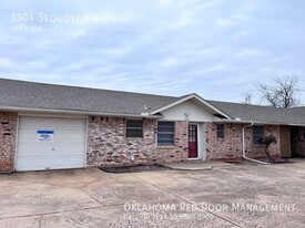 1304 Sequoyah Ave in Moore, OK - Building Photo