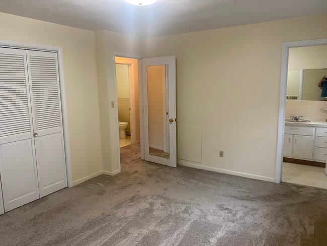 1501 W 3rd St, Unit 1 in Jamestown, NY - Building Photo - Building Photo