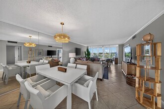 3180 NE 48th Ct in Lighthouse Point, FL - Building Photo - Building Photo