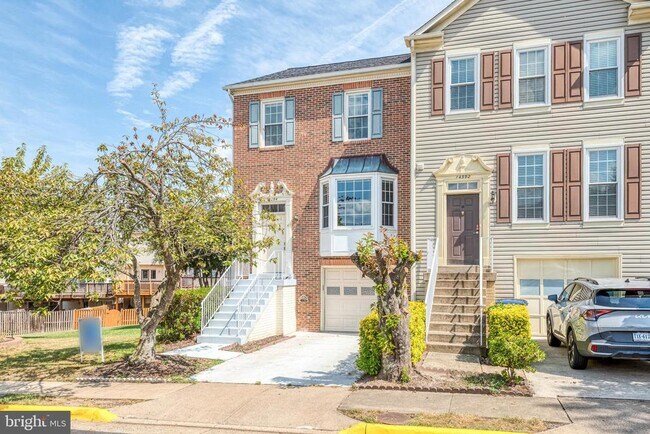 14394 Silo Valley View in Centreville, VA - Building Photo - Building Photo