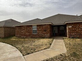 533 N Clinton Ave in Lubbock, TX - Building Photo