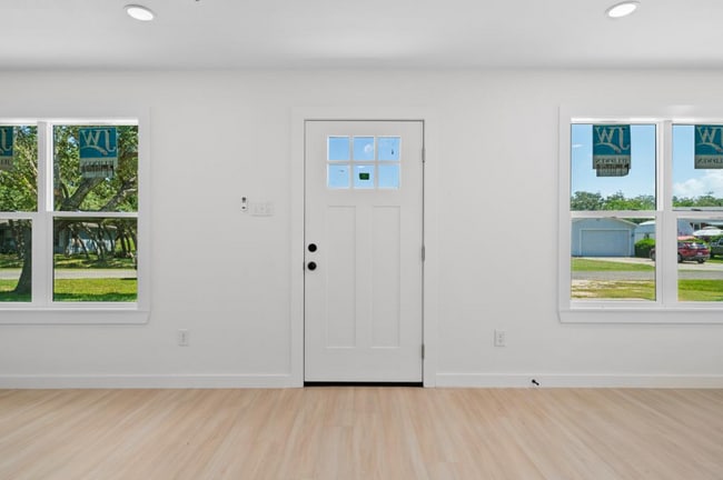 213 Lazy Ln in Rockport, TX - Building Photo - Building Photo