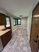 6520 Diana Dr in Youngstown, OH - Building Photo - Building Photo