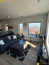 106 Liverpool St, Unit 306 in Boston, MA - Building Photo - Building Photo