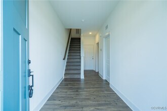 15356 Oasis Sun Wy in Midlothian, VA - Building Photo - Building Photo