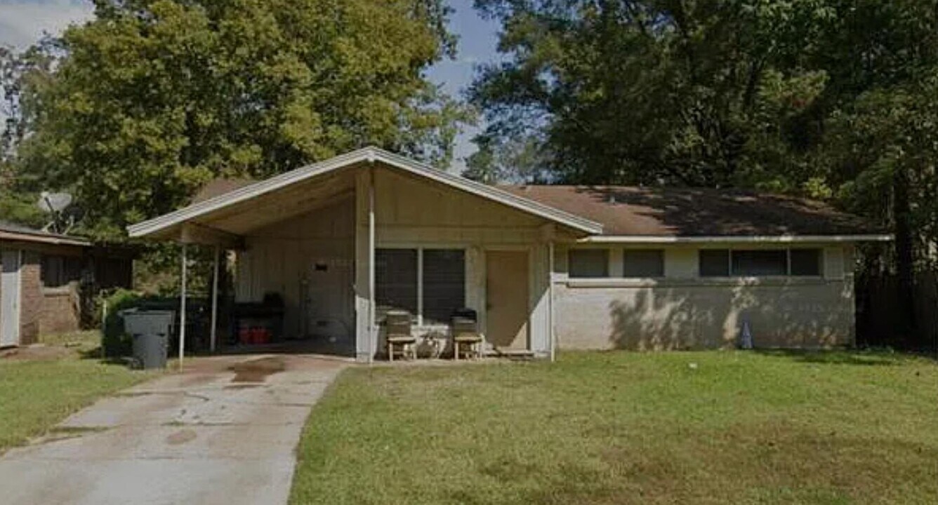 941 Windsor Dr in Shreveport, LA - Building Photo