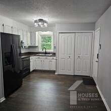 14 Baggott St in Inman, SC - Building Photo - Building Photo