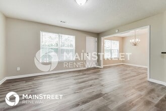 11572 Alicias Ct in Hampton, GA - Foto de edificio - Building Photo