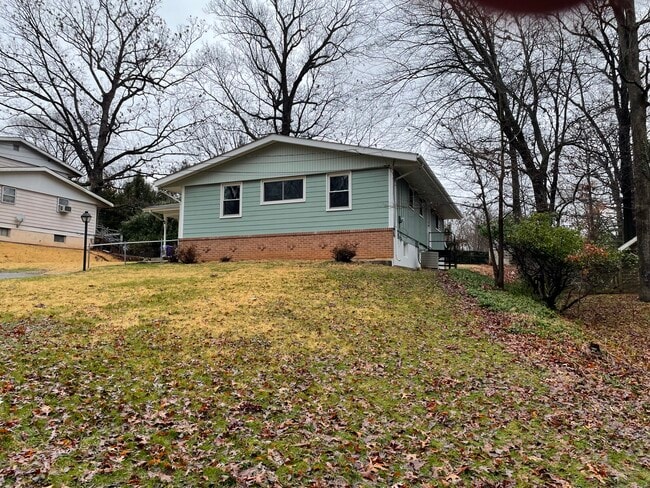 12809 Kilgore Rd in Silver Spring, MD - Building Photo - Building Photo