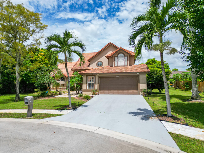 1521 Snapdragon Dr in Wellington, FL - Foto de edificio - Building Photo