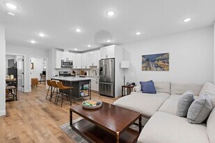 71 Beacon Ave in Jersey City, NJ - Building Photo