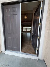 6124 Rabbit Track St in Las Vegas, NV - Building Photo - Building Photo