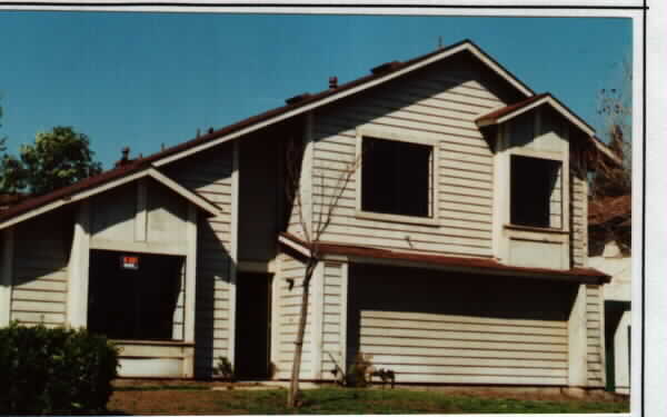 1421 E Elma Ct in Ontario, CA - Building Photo