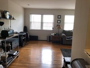 17 Westover Ave Sidebrook Associates in Caldwell, NJ - Foto de edificio - Building Photo