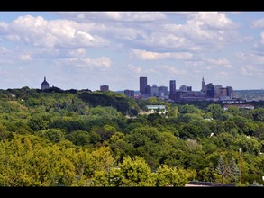 Montcalm Apartments in St. Paul, MN - Building Photo - Building Photo