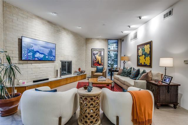 property at 3718 Holland Ave