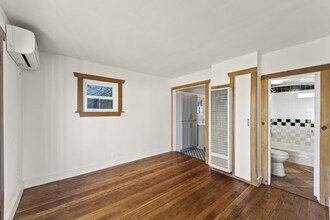 2308 1/2 W Duane St in Los Angeles, CA - Building Photo - Building Photo