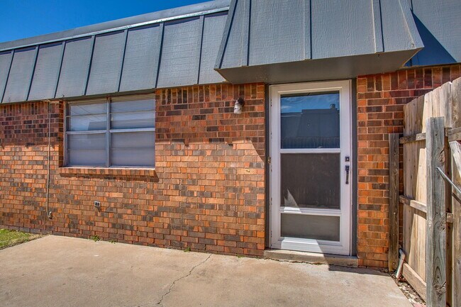 3715 53rd St in Lubbock, TX - Building Photo - Building Photo