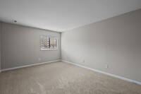 Linden at Forrest Pines in Newport News, VA - Building Photo - Building Photo