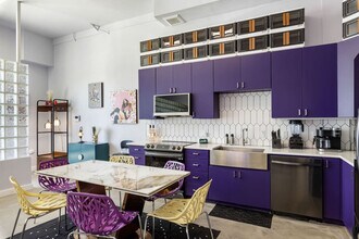 4507 E Martin Luther King Jr Blvd in Austin, TX - Building Photo - Building Photo