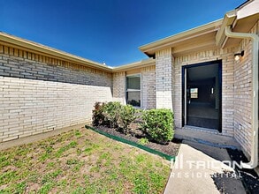 216 Blazing Star Trail in Burleson, TX - Building Photo - Building Photo