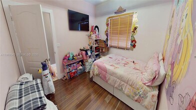 10730 NW 66th St in Doral, FL - Building Photo - Building Photo