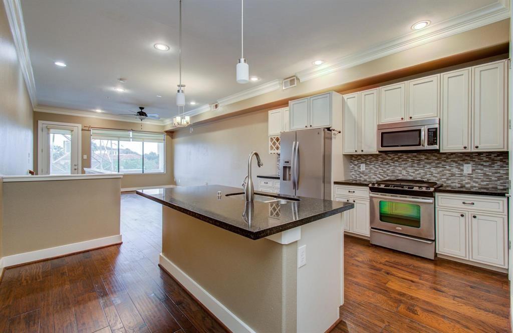 510 Lovett Blvd in Houston, TX - Building Photo