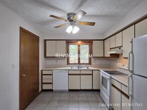 5 Hartley St in Lewiston, ME - Building Photo - Building Photo