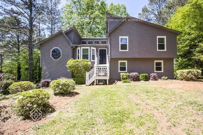 property at 4797 Grants Way NE