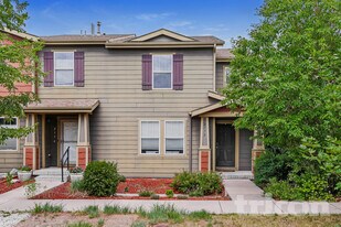 2172 Willow Ct in Denver, CO - Building Photo