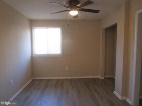 7291 Coachlight Ct in Frederick, MD - Building Photo - Building Photo