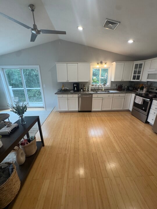 19 Skyline Dr, Unit 19 in Malden, MA - Foto de edificio