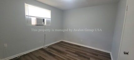 1716 Whitner St, Unit 1 in Jacksonville, FL - Foto de edificio - Building Photo