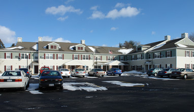 Highland Square in Schenectady, NY - Building Photo - Building Photo