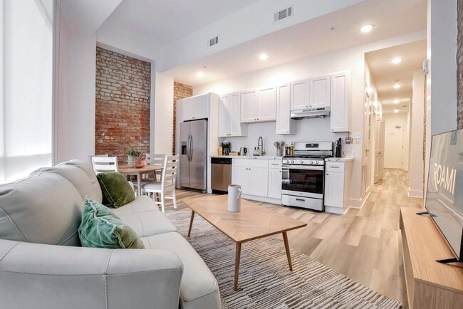 1050 Annunciation St, Unit SI ID1272346P in New Orleans, LA - Foto de edificio - Building Photo