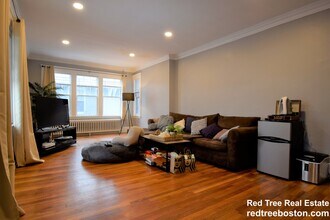 235 Chestnut Hill Ave, Unit 1 in Boston, MA - Foto de edificio - Building Photo