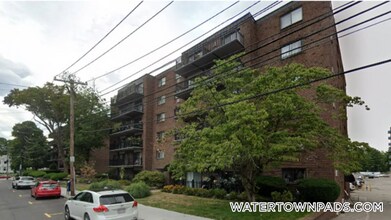 16 Whites Ave, Unit 46 in Watertown, MA - Building Photo - Building Photo