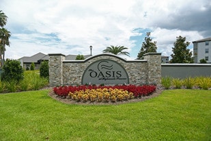 The Oasis at Highwoods Preserve in Tampa, FL - Building Photo