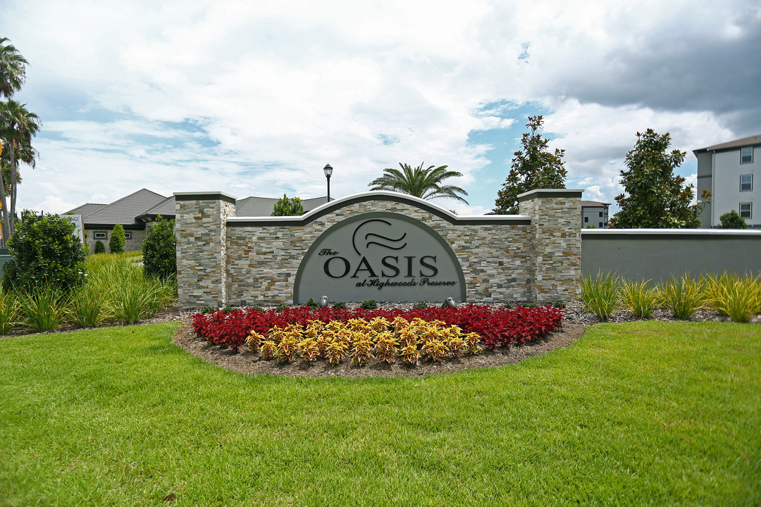 The Oasis at Highwoods Preserve in Tampa, FL - Foto de edificio