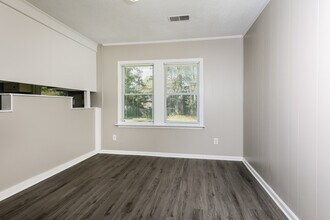 102 Bluebell Ave in Summerville, SC - Building Photo - Building Photo