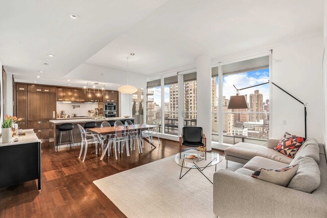 property at 151 E 85th St