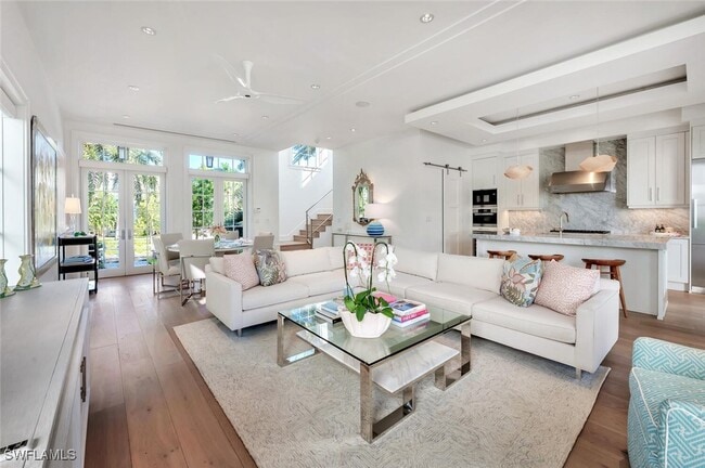 982 9th Ave S in Naples, FL - Building Photo - Building Photo