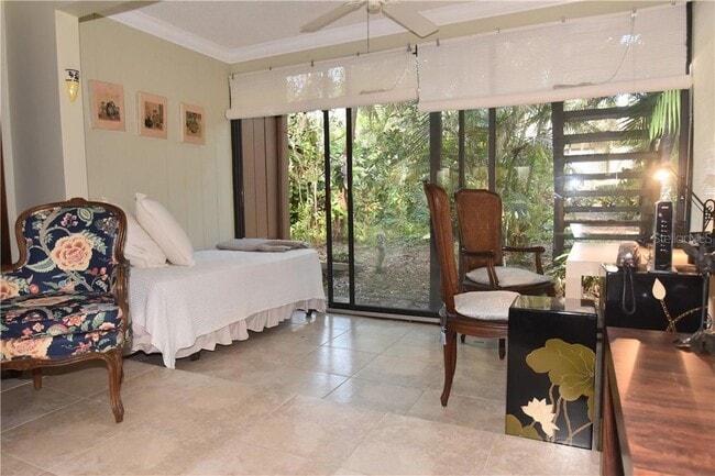 1716 Glenhouse Dr in Sarasota, FL - Foto de edificio - Building Photo